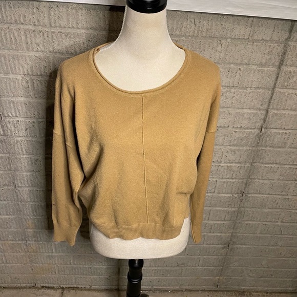 debut Sweaters - Dreamers By Debut Tan Crew Neck Sweater Size Small/Medium‎